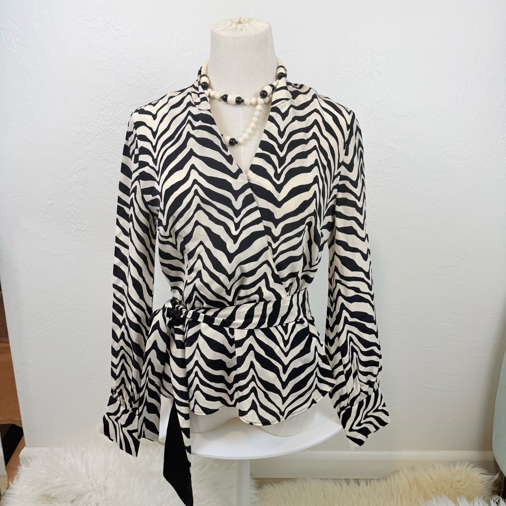 Vintage Talbots 100% Silk Zebra Print Blouse Sleeve Belt 4 Classic Luxury Career